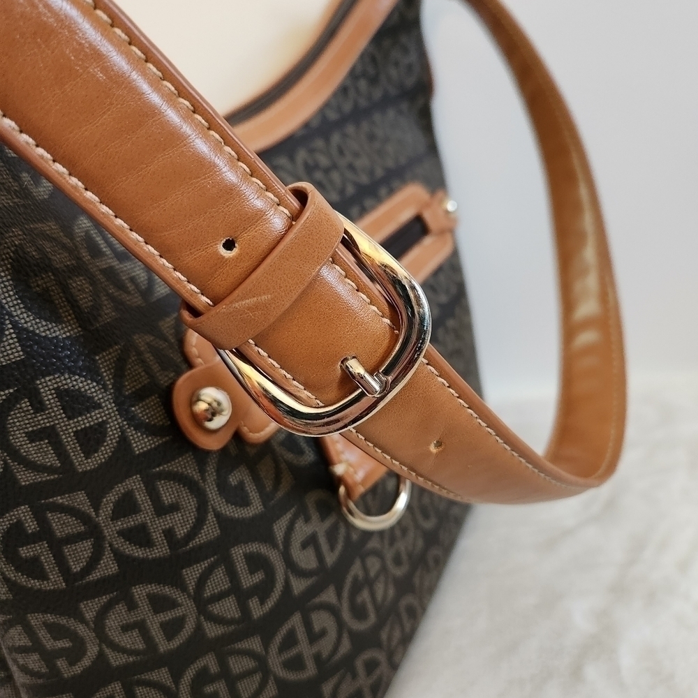 GIANI Bernini Block Signature Faux Leather Hobo Shoulder Bag Purse - Picture 9 of 16